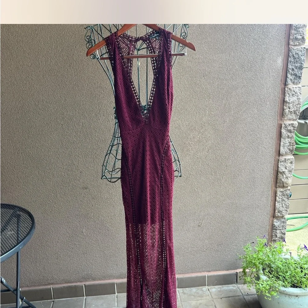 🍷Lulus Burgundy Lace Dress size XS🍷 - Picture 3 of 4